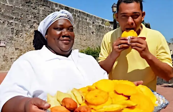 street food tour cartagena